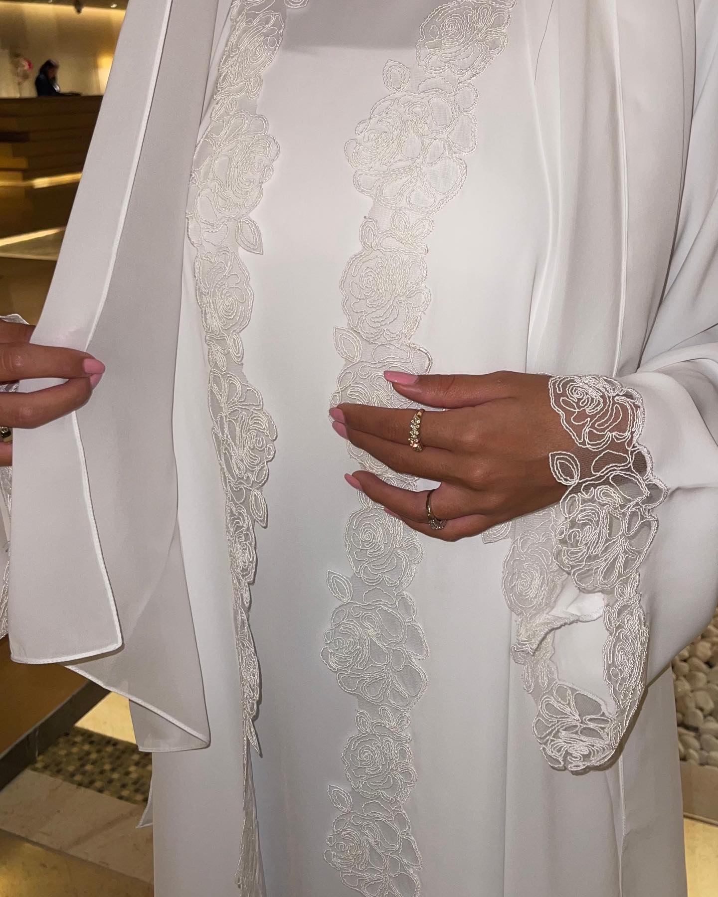 Maha مها White Abaya