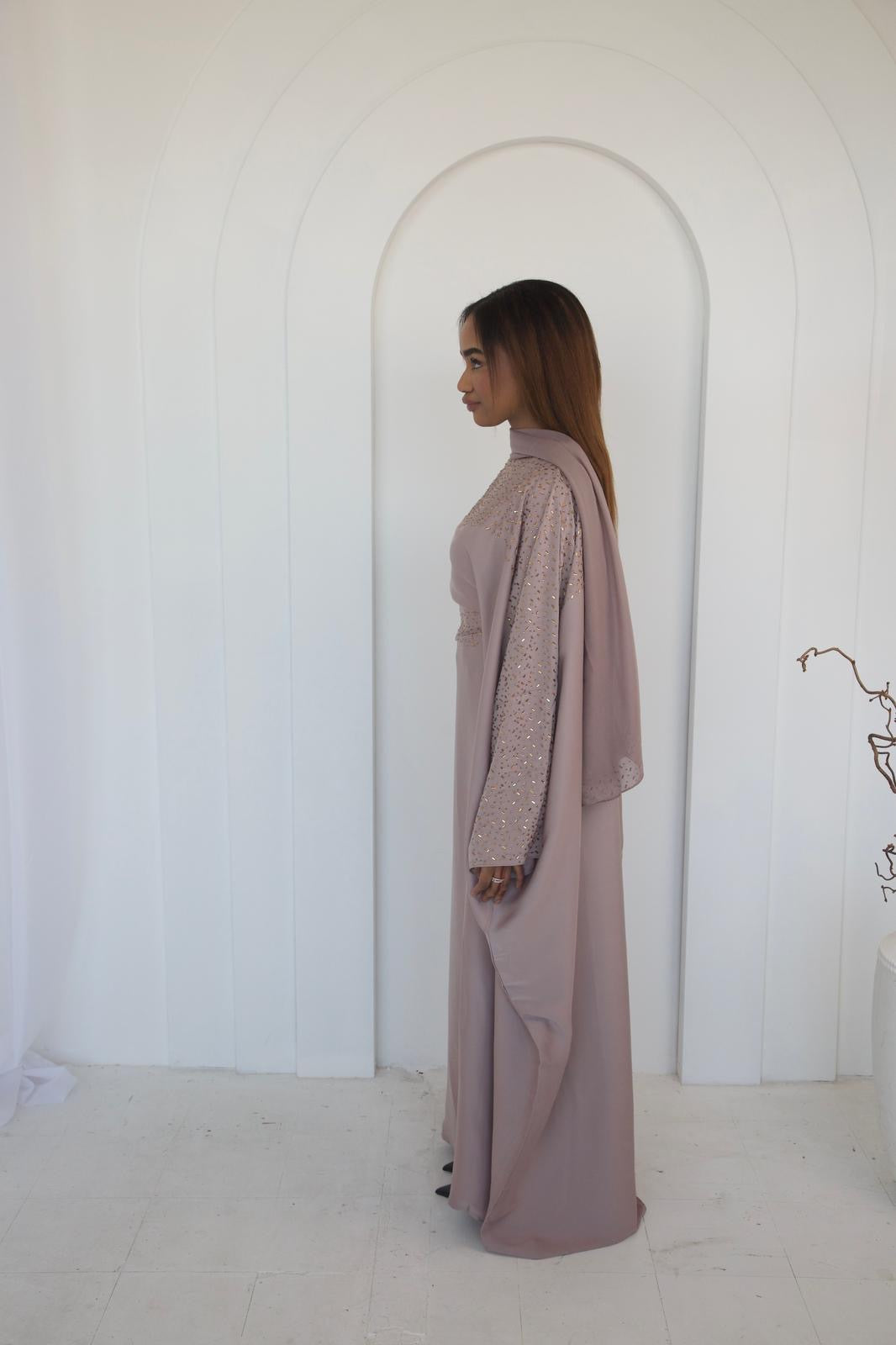 Salwa سلوى Nude Abaya