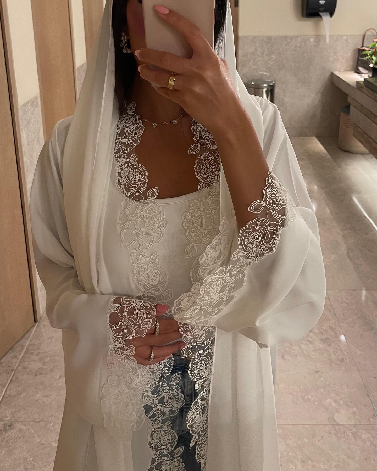 Lace trim abaya