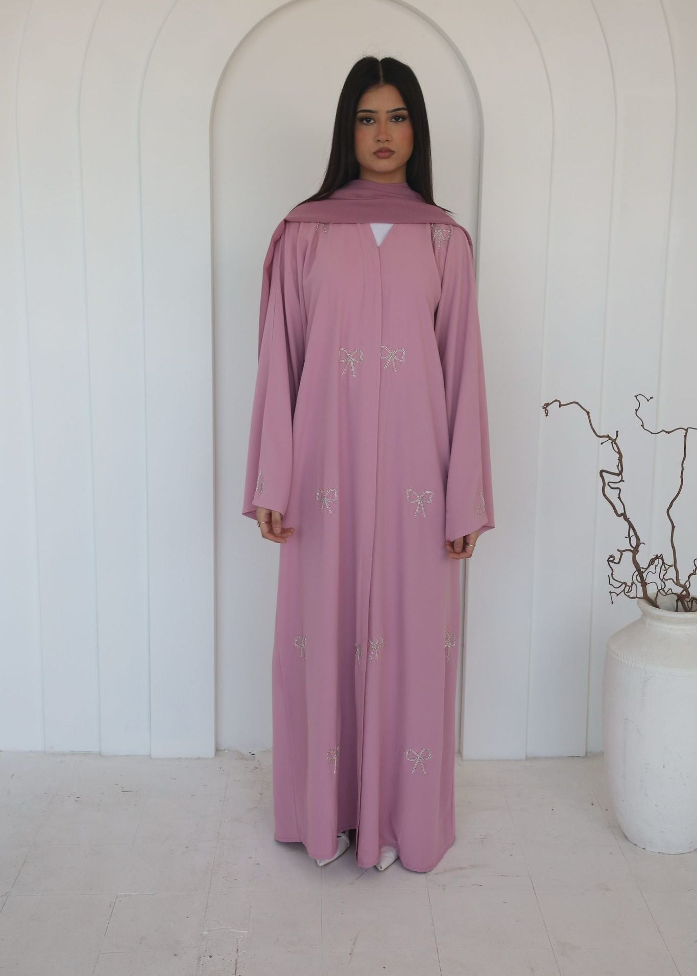 Layan ليان Pink Abaya