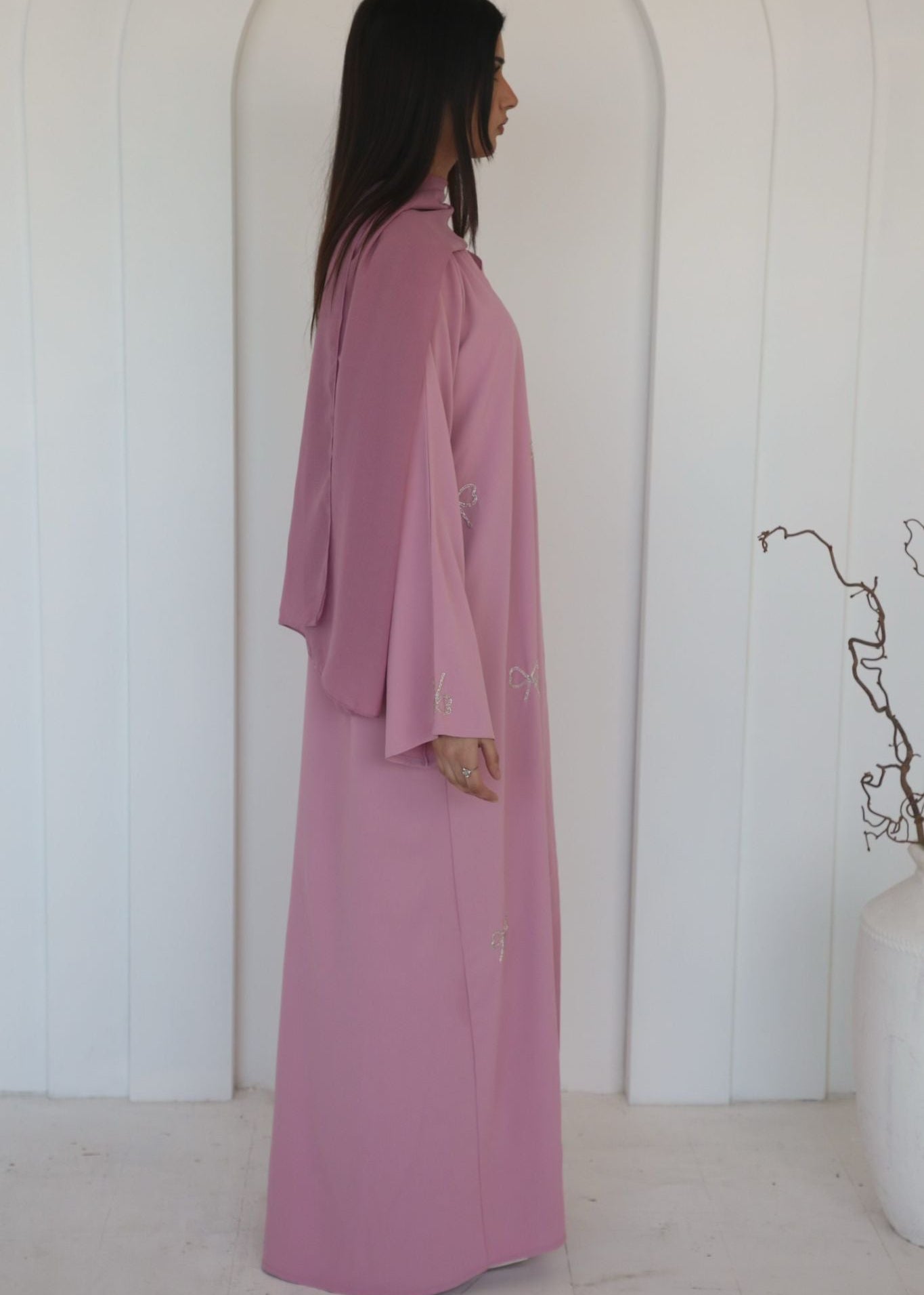 Layan ليان Pink Abaya